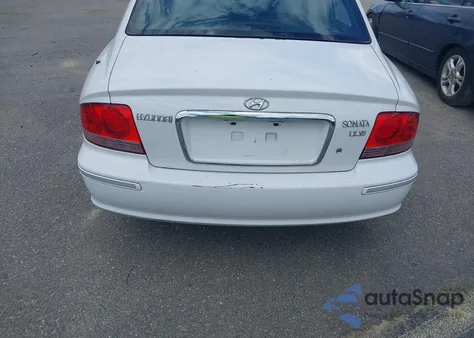 2003 Hyundai Sonata Gls/Lx from USA, damaged, VIN KMHWF35H53A840021